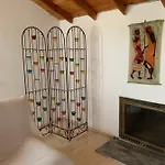 Beyaz Ev Homestay Seferihisar
