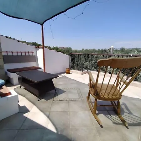 Beyaz Ev Privatunterkunft